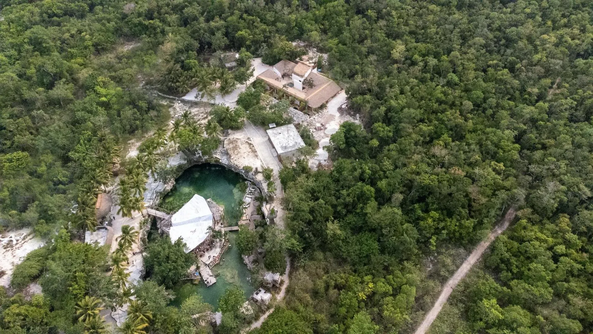 Hotel Zenote Sanctuary (Adults Only) Tulum