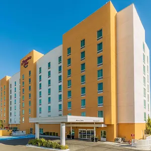Hampton By Hilton Tecnologico Hotel Queretaro