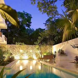 Aparthotel Livetulum