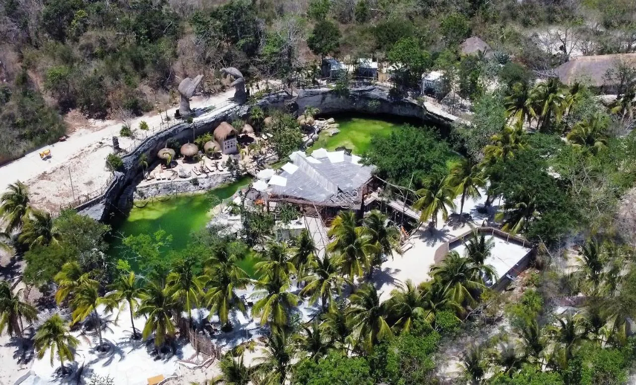 Zenote Sanctuary (Adults Only) 5*, Tulum Mexico